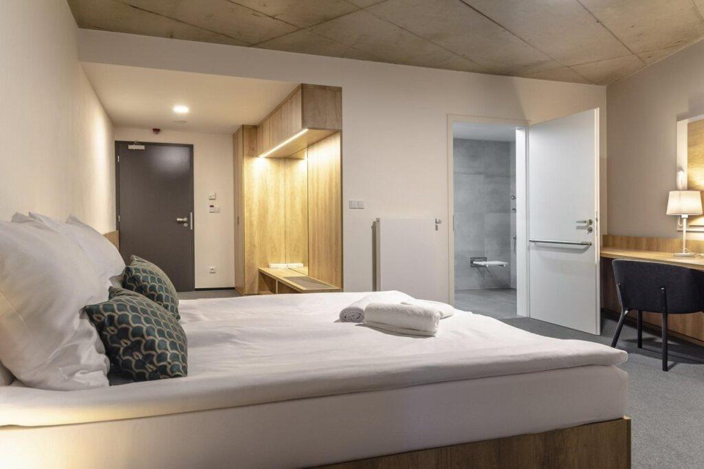 hotel image 10