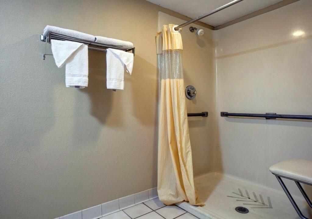 hotel image 13