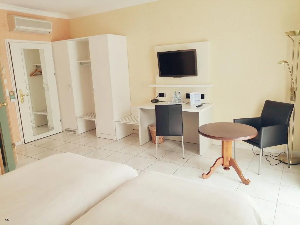 hotel image 11
