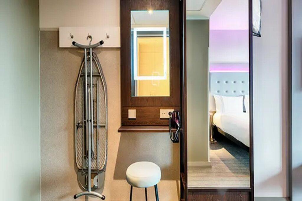 hotel image 10