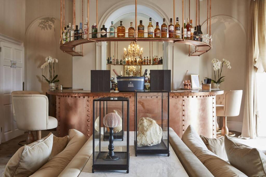 hotel image 8