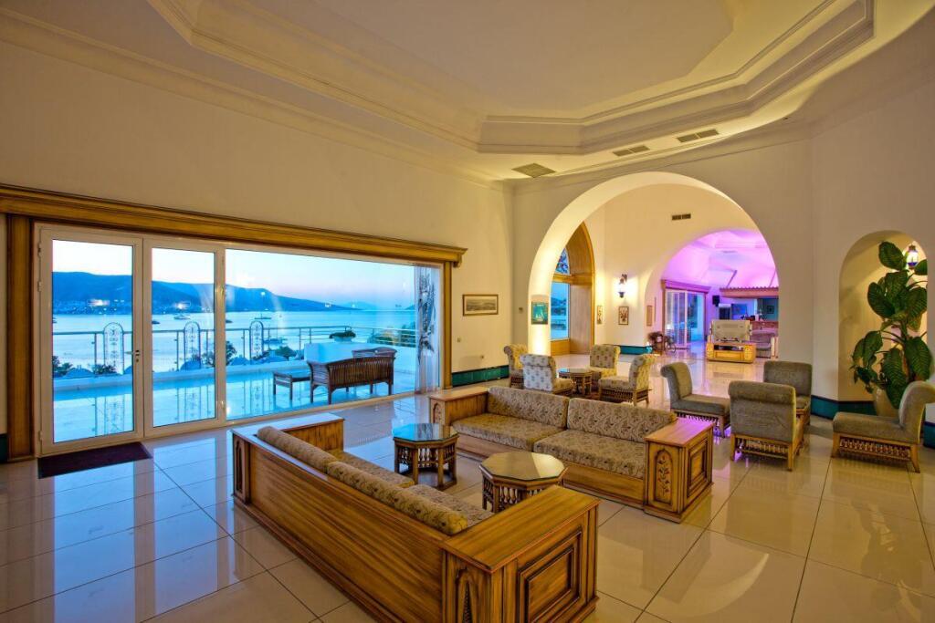 hotel image 8
