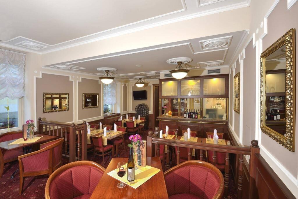 hotel image 12