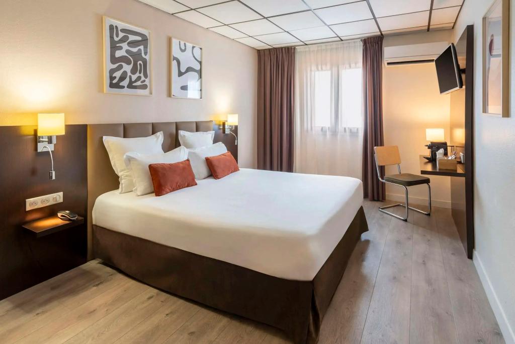hotel image 9