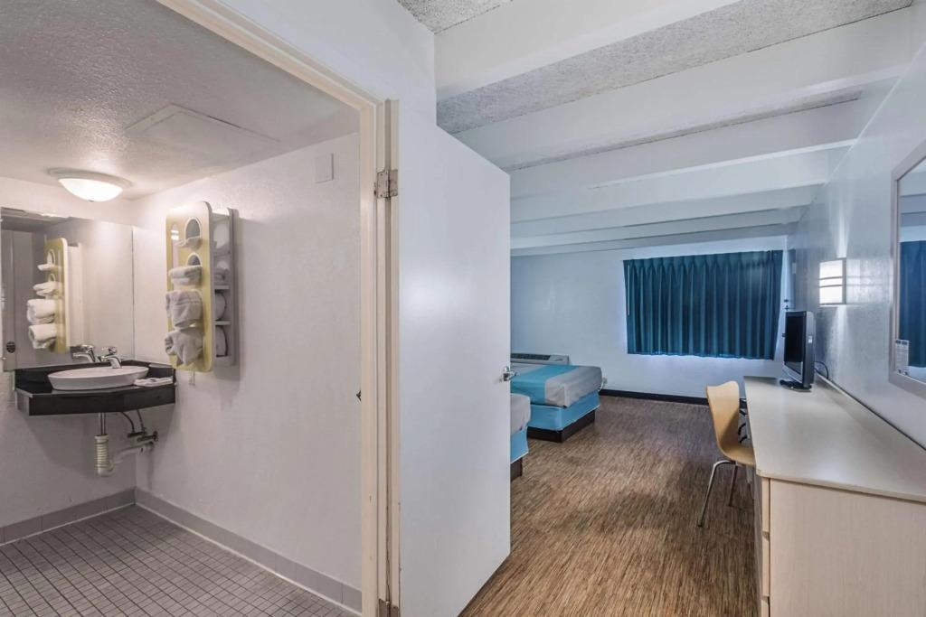 hotel image 14