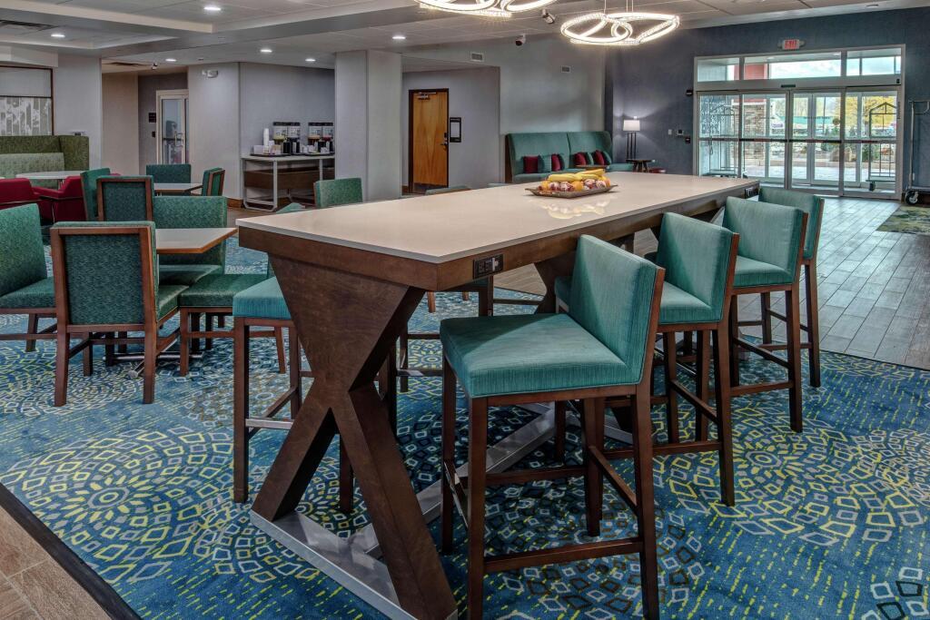 hotel image 16