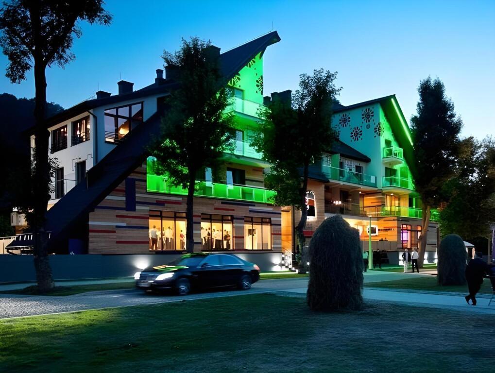 hotel