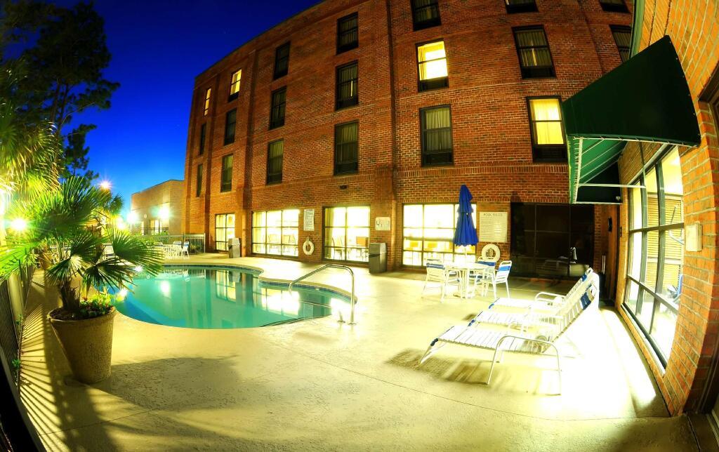 hotel image 13