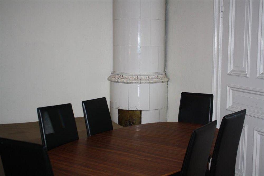hotel image 10