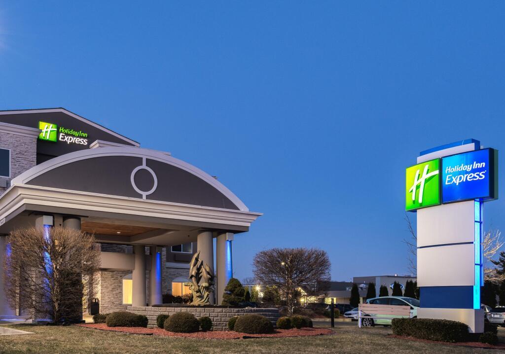hotel image 13