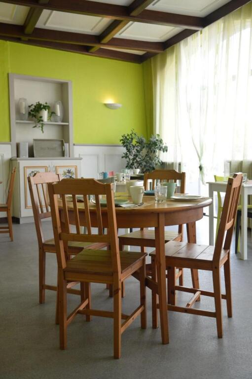 hotel image 11