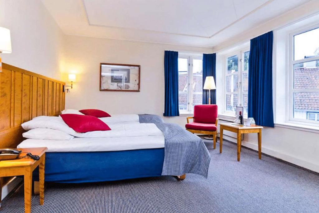 hotel image 13