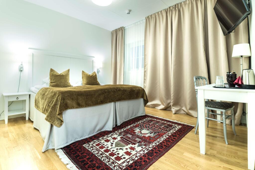 hotel image 9