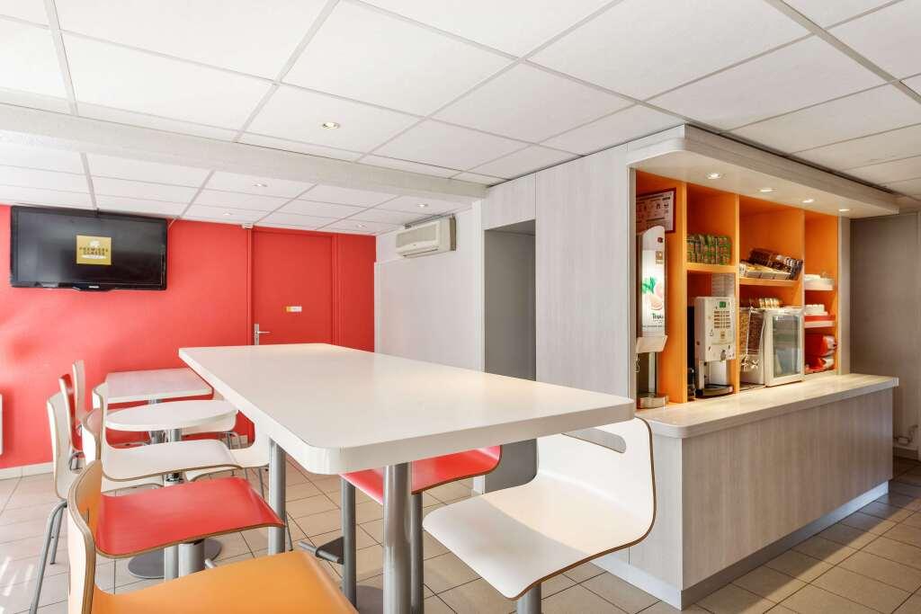 hotel image 16