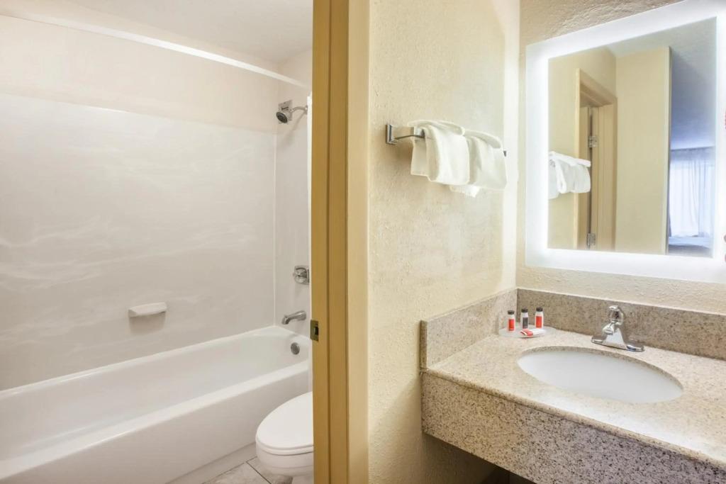 hotel image 12