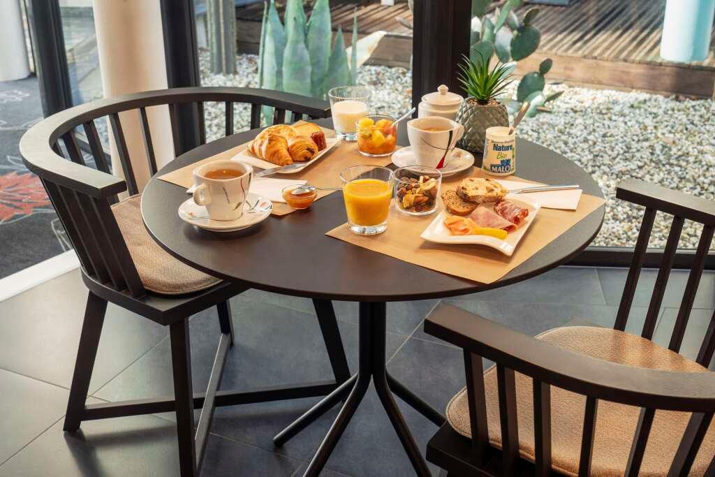 hotel image 35