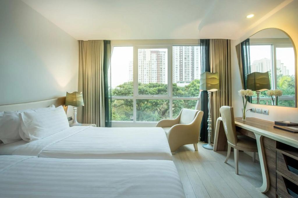 hotel image 13
