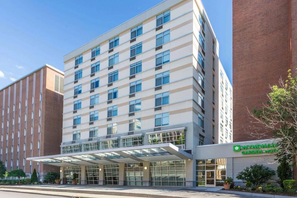 hotel image 16