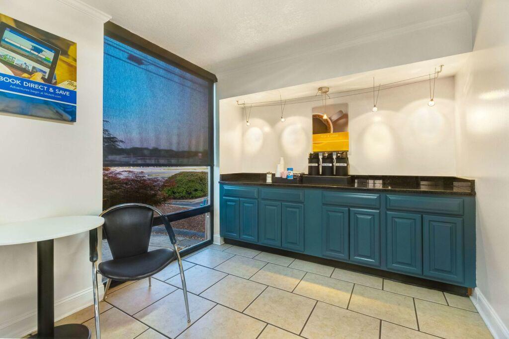 hotel image 11