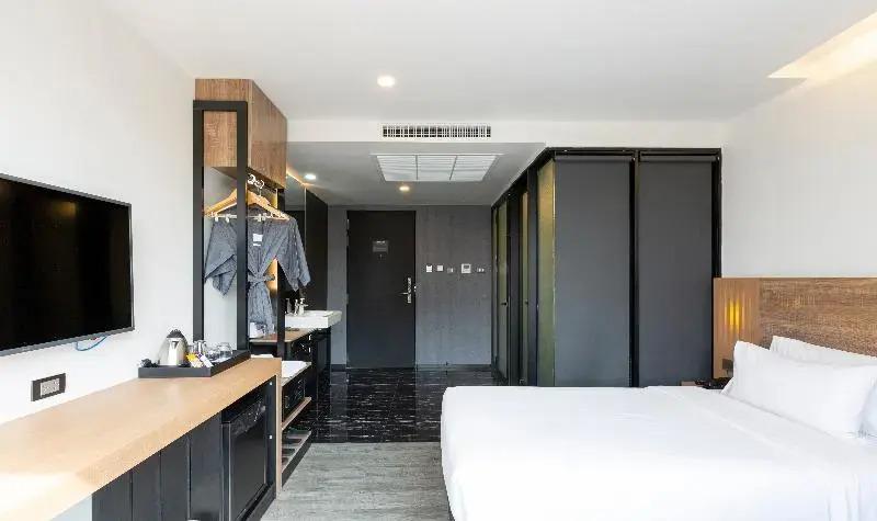 hotel image 13