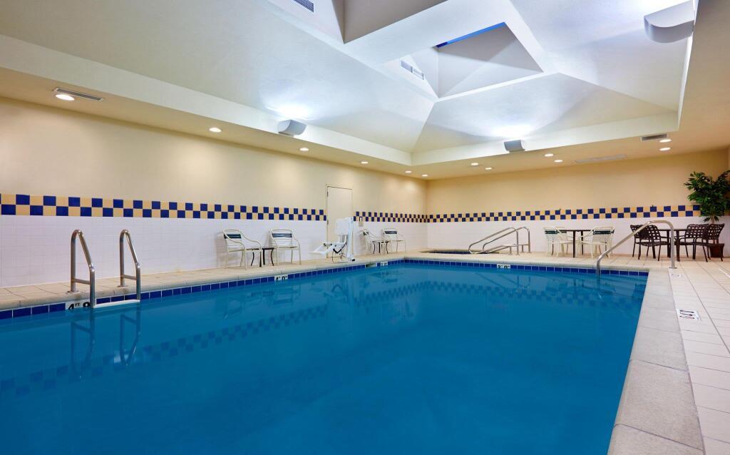 hotel image 16