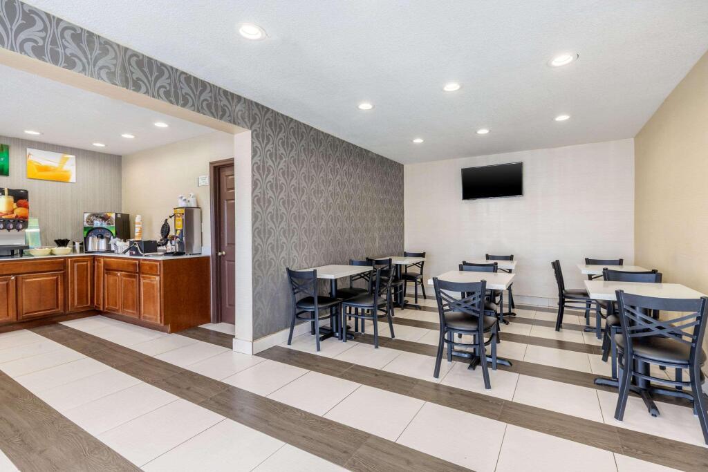 hotel image 24