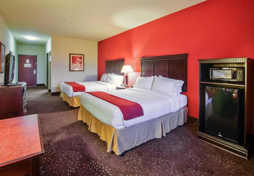 hotel image 10