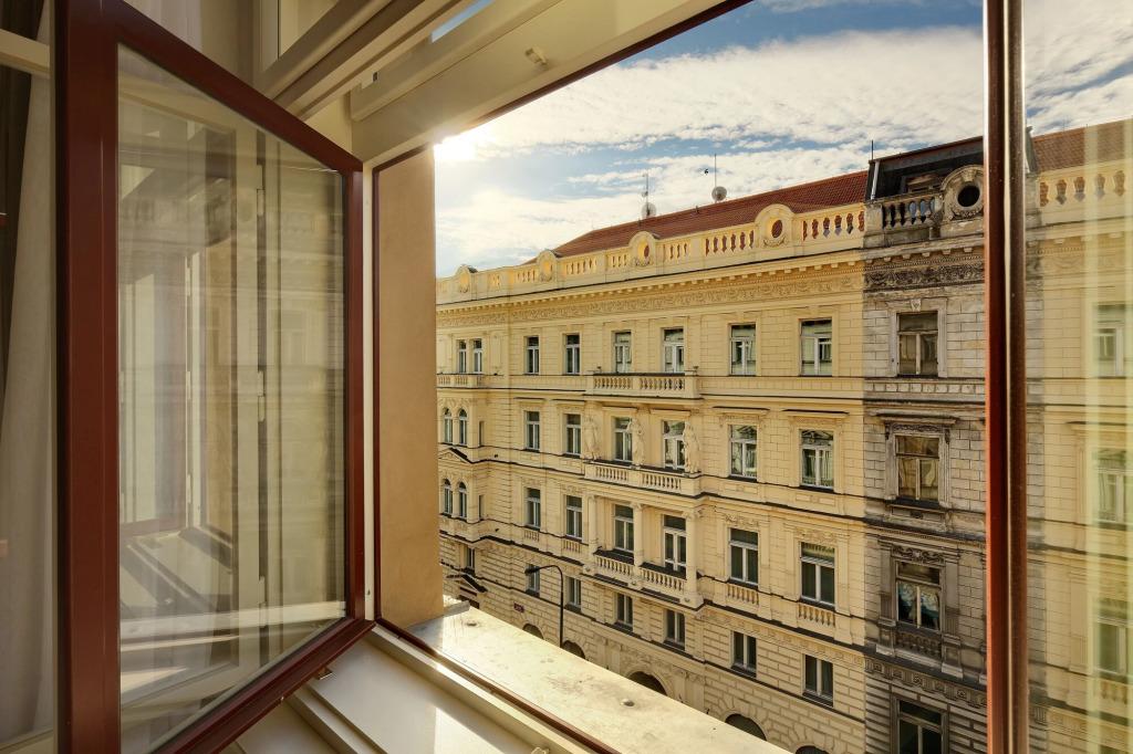 hotel image 32
