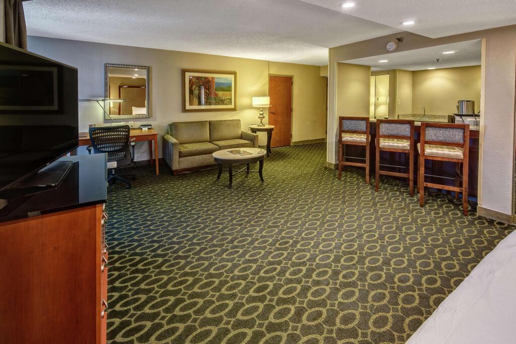 hotel image 12