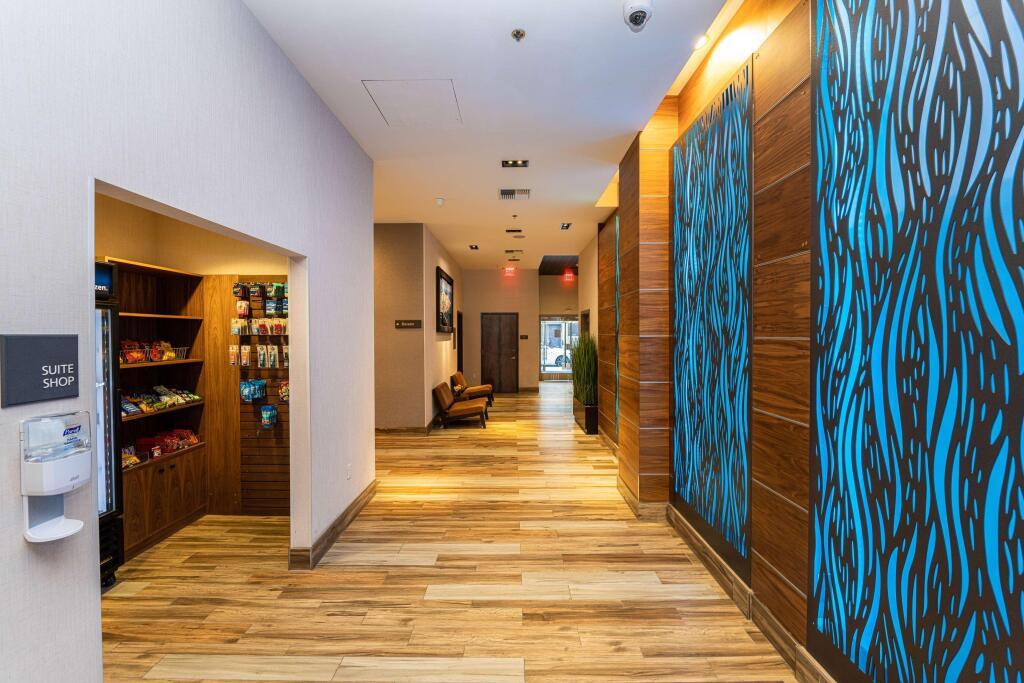 hotel image 16