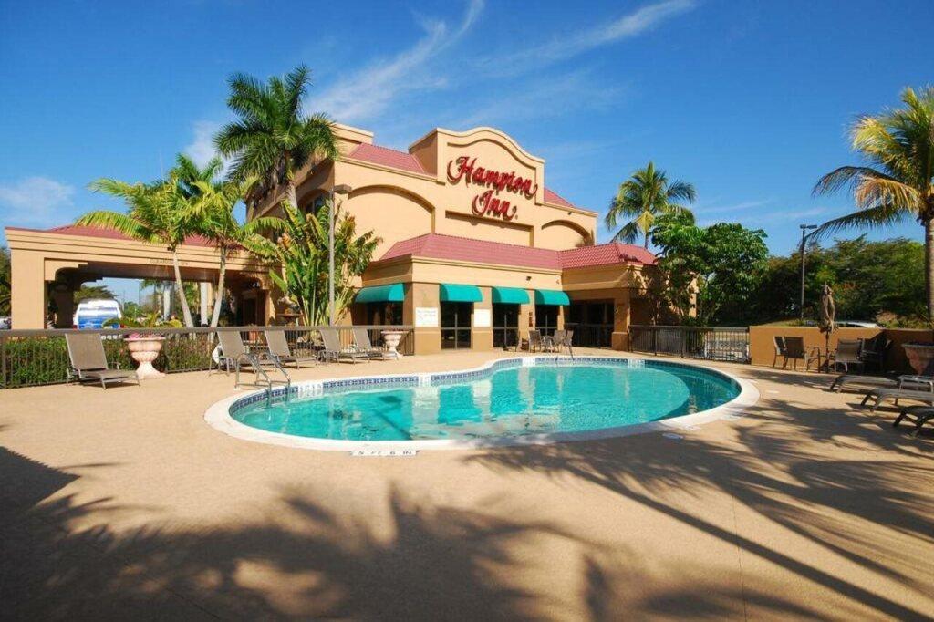 hotel image 10