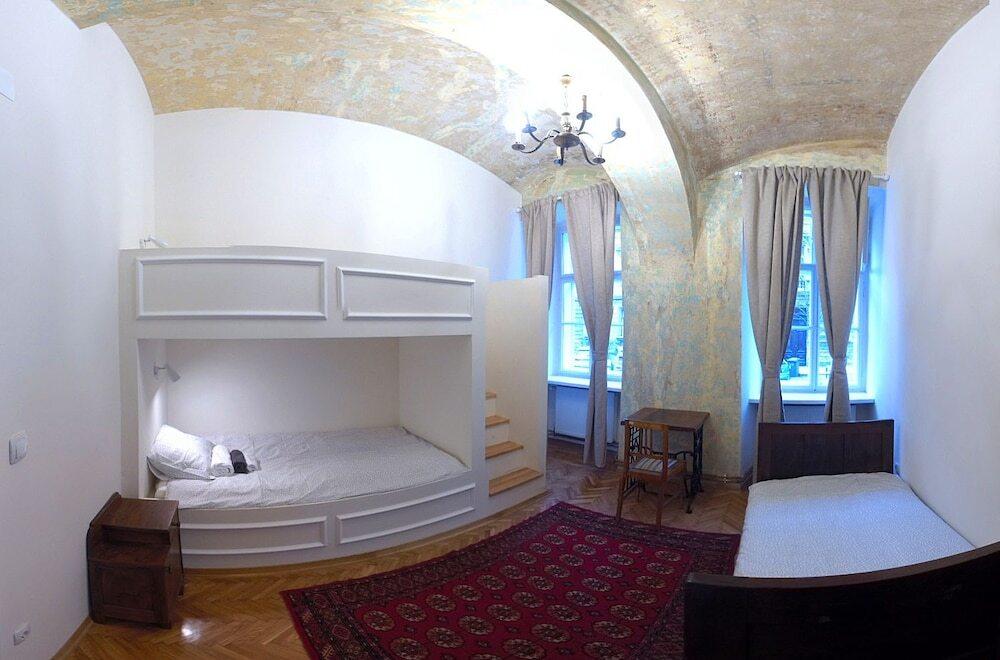 hotel image 13