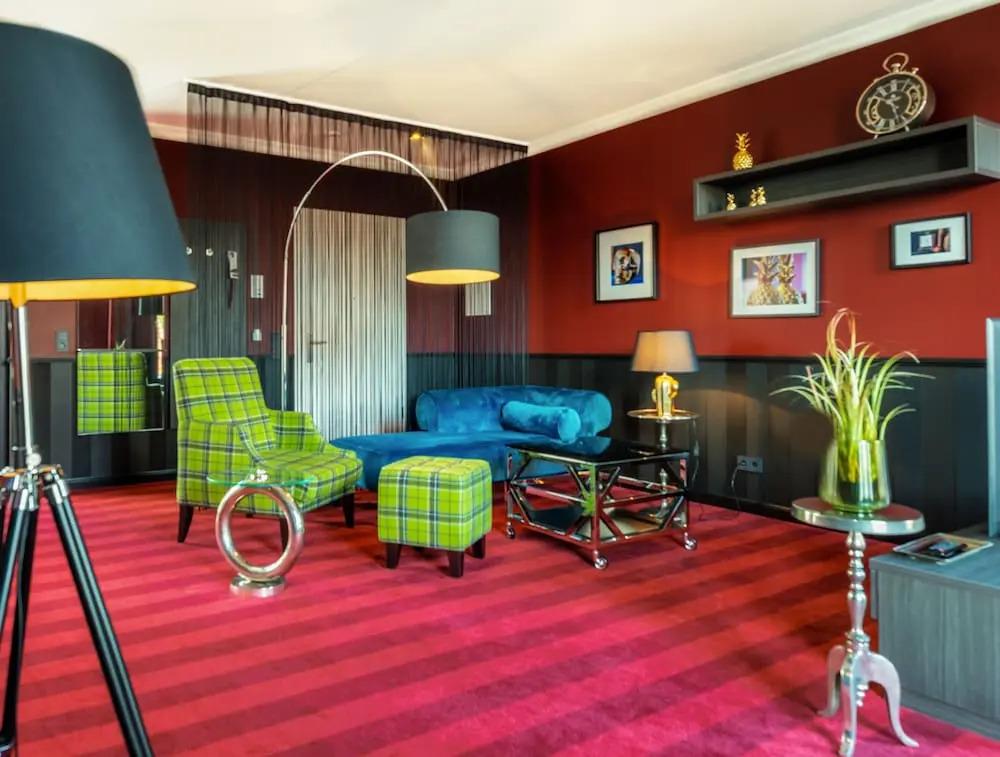 hotel