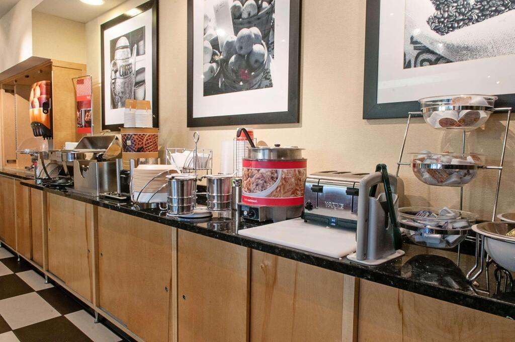 hotel image 12