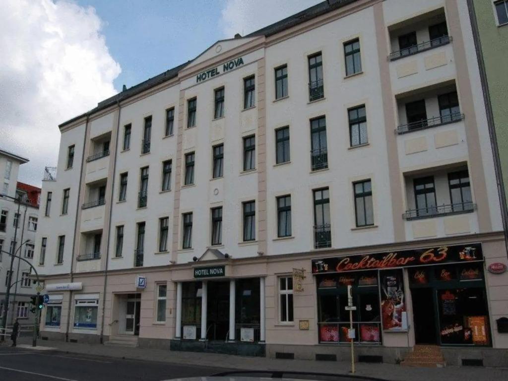 hotel image 9
