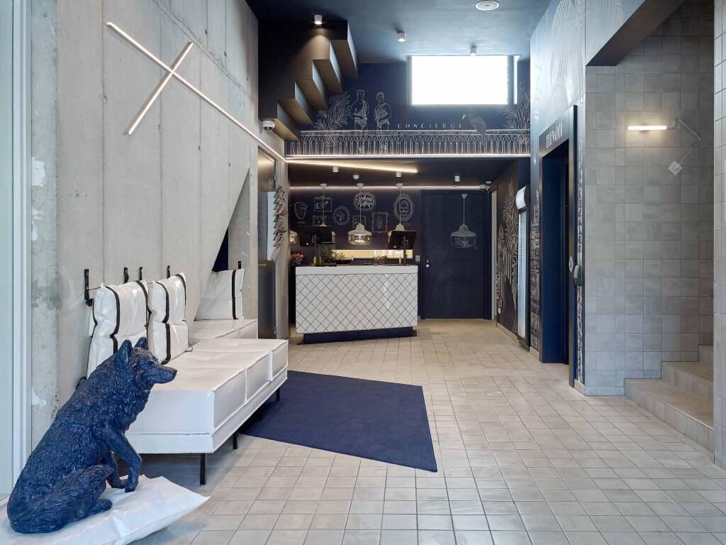 hotel