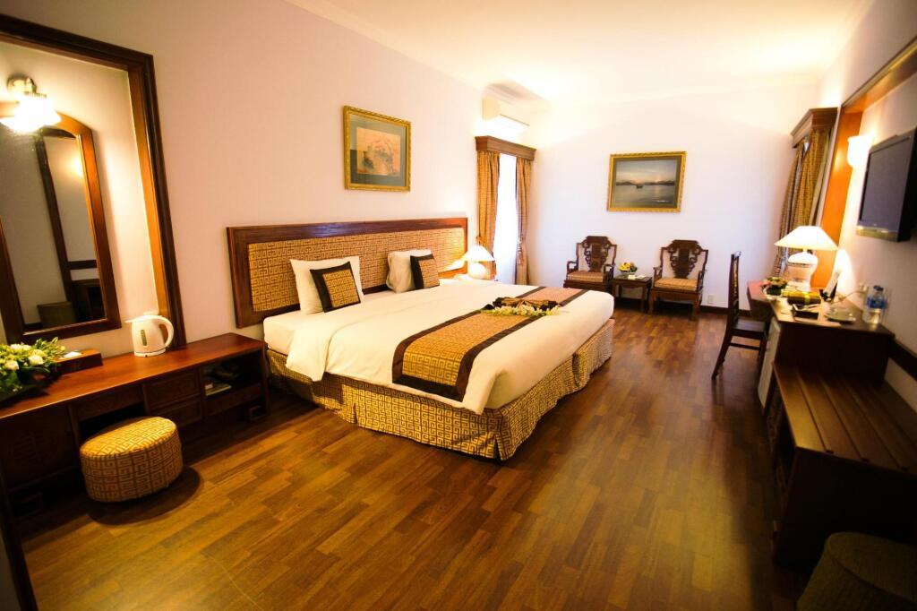 hotel image 12