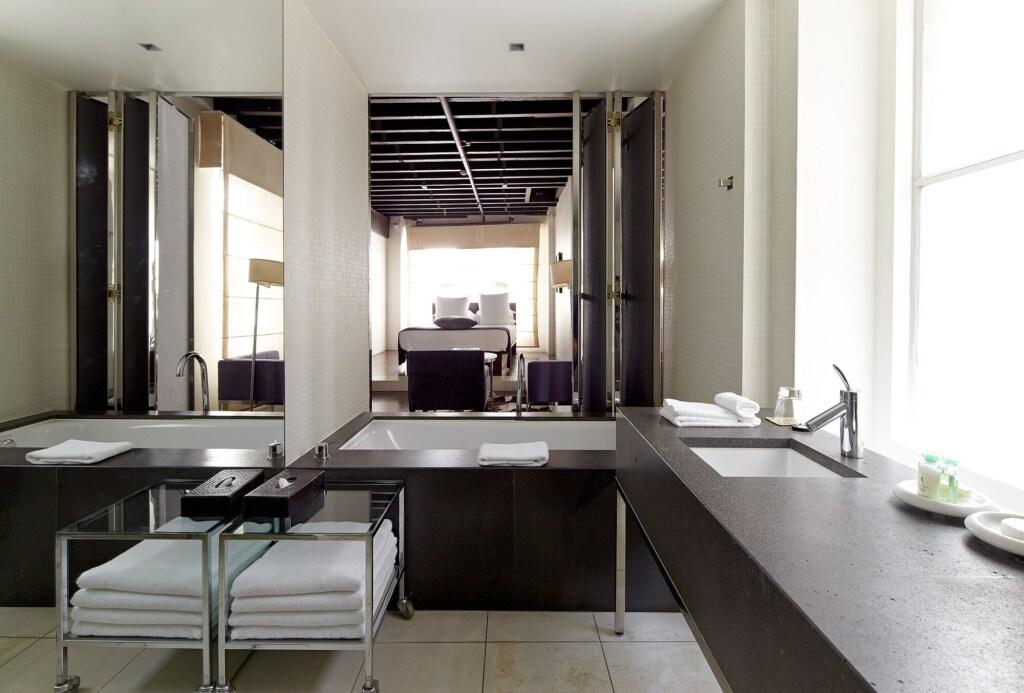 hotel image 12