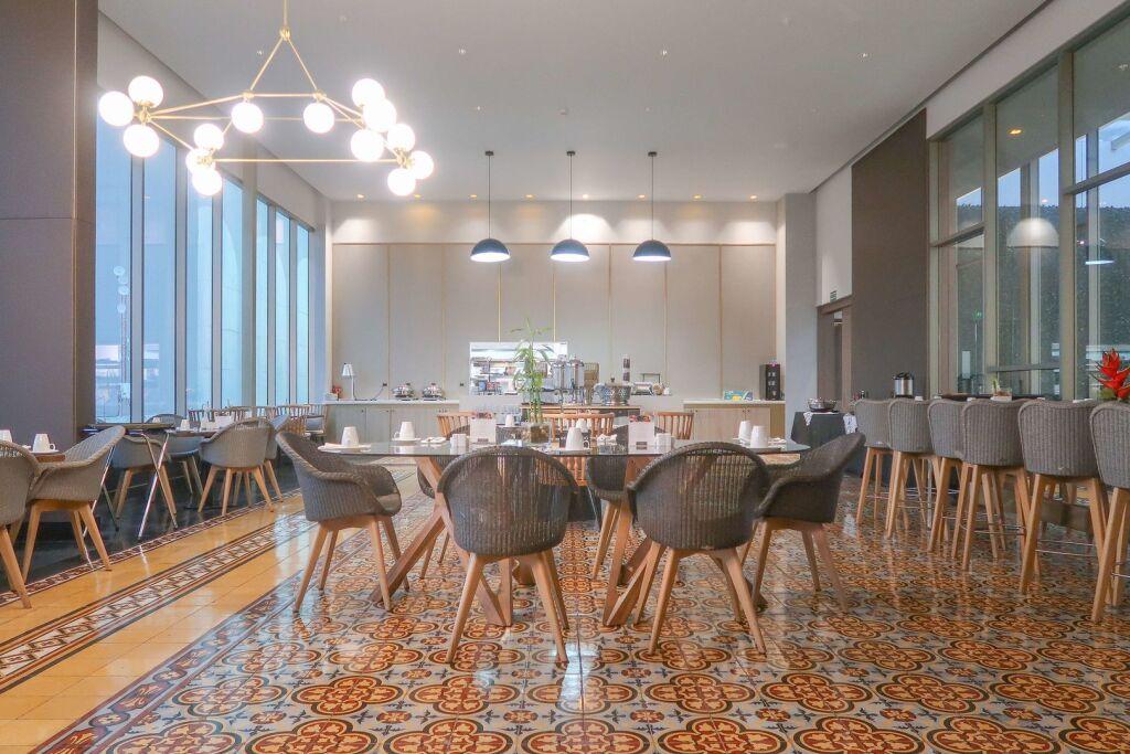 hotel image 10