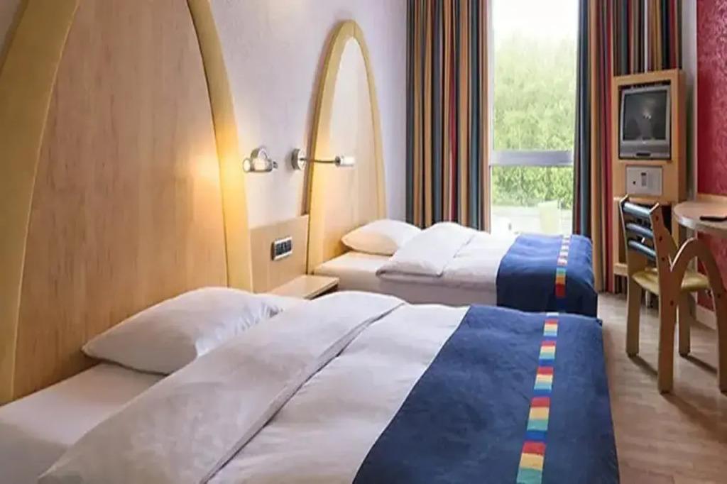hotel image 11