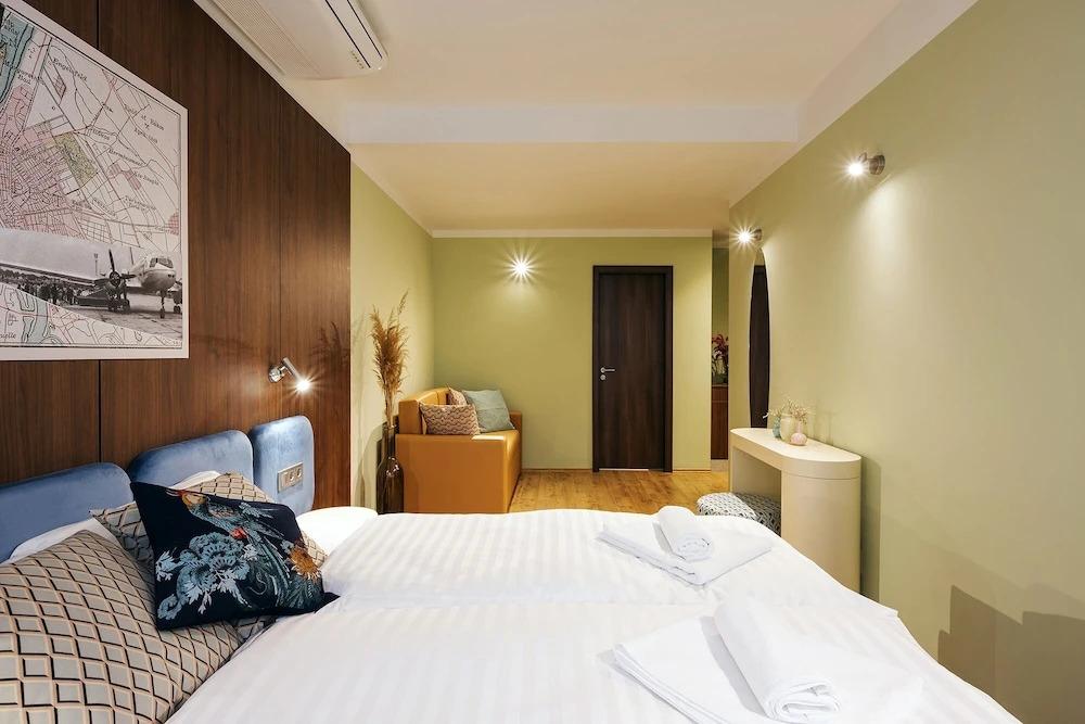 hotel image 11