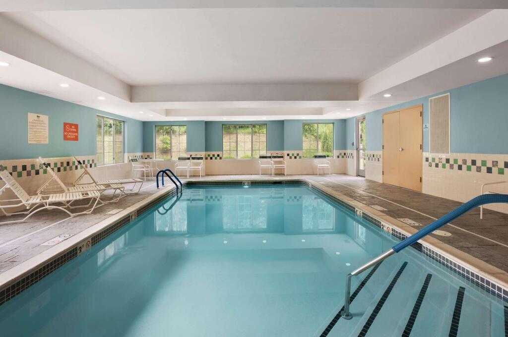 hotel image 12