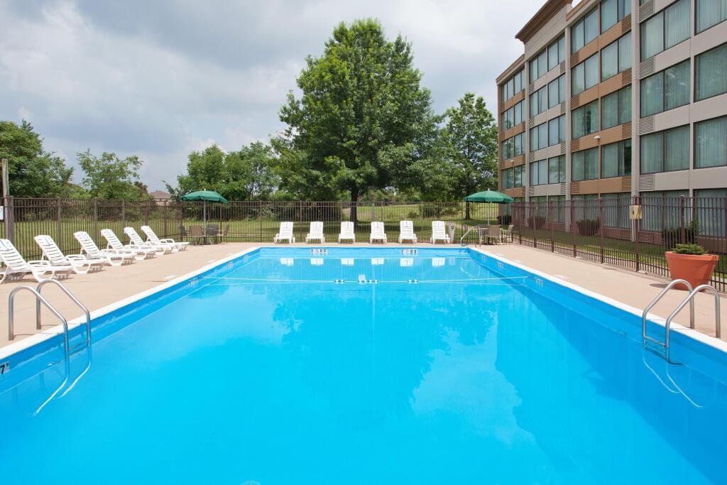 hotel image 12