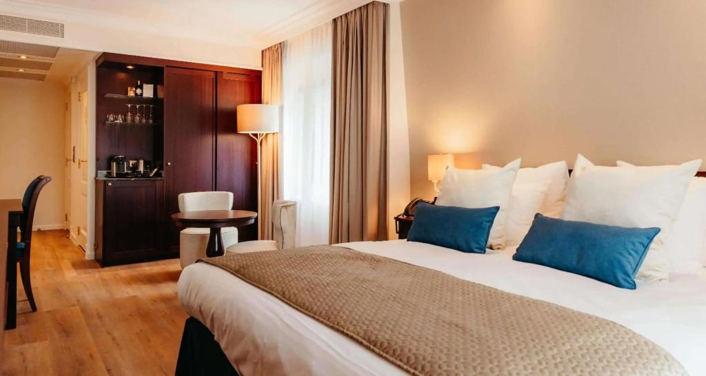hotel image 7