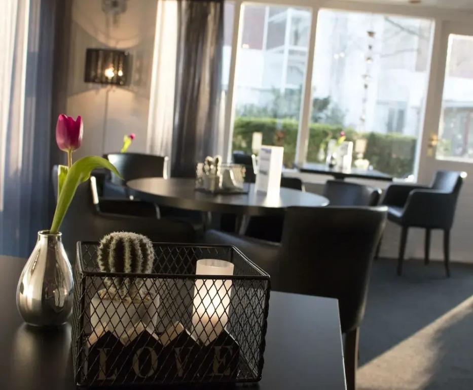 hotel image 8