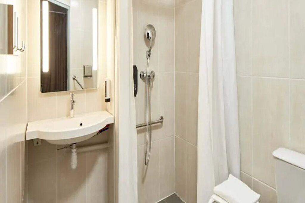 hotel image 13