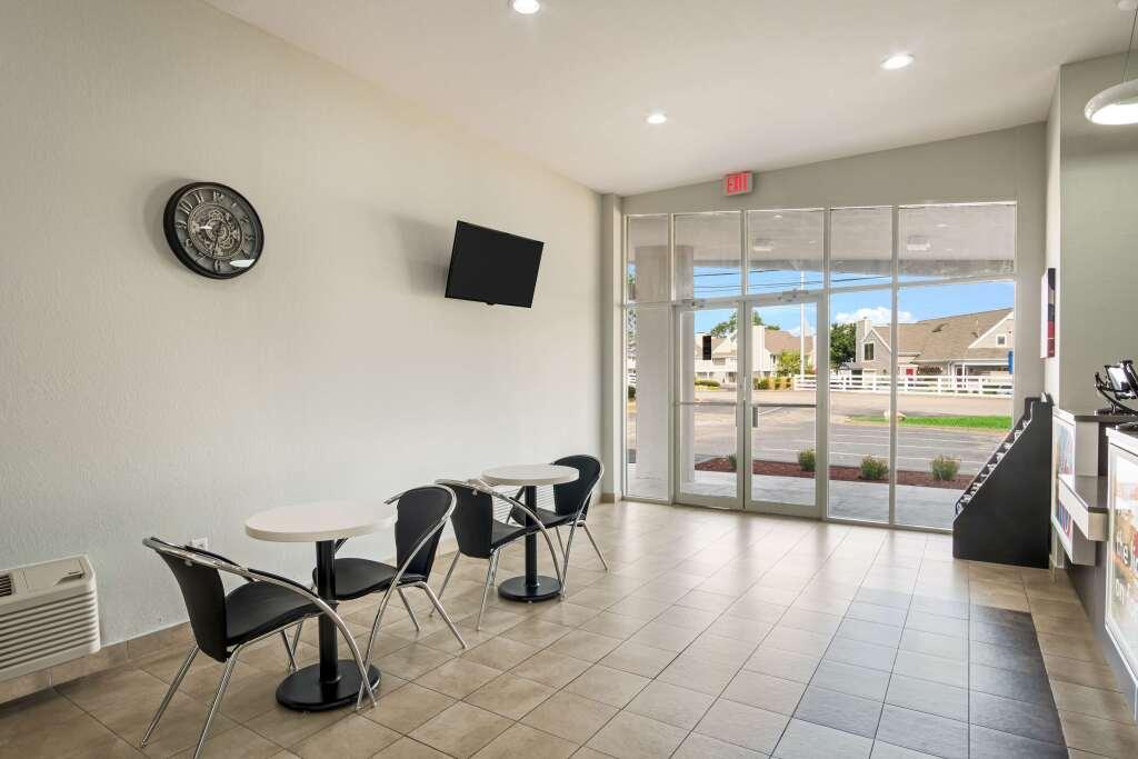 hotel image 12