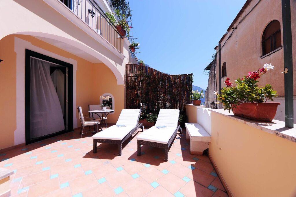 hotel image 18