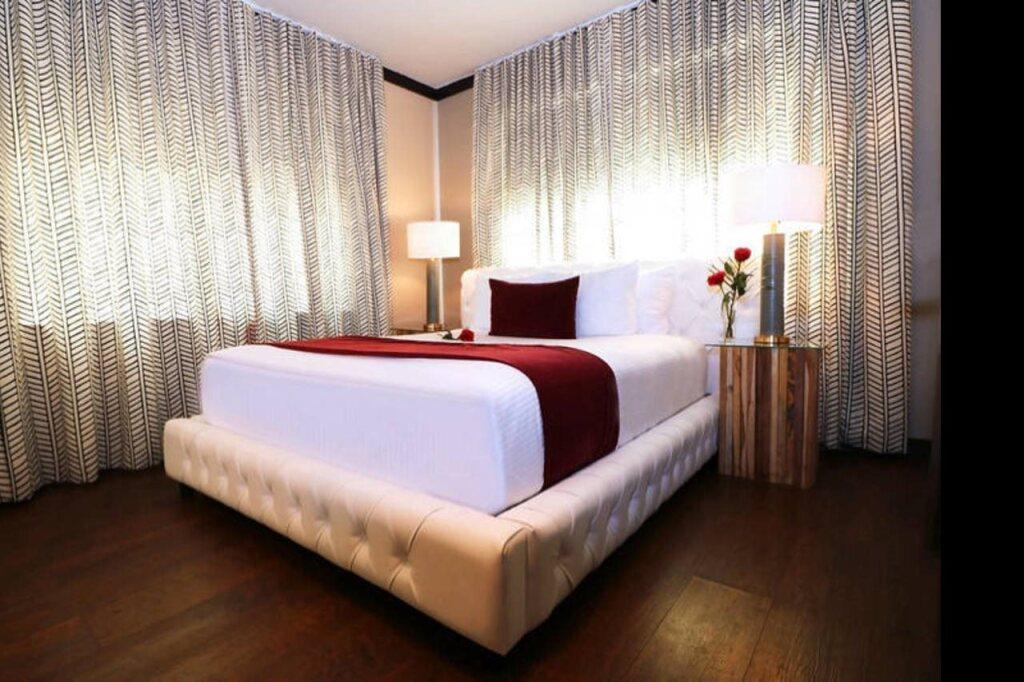hotel image 12