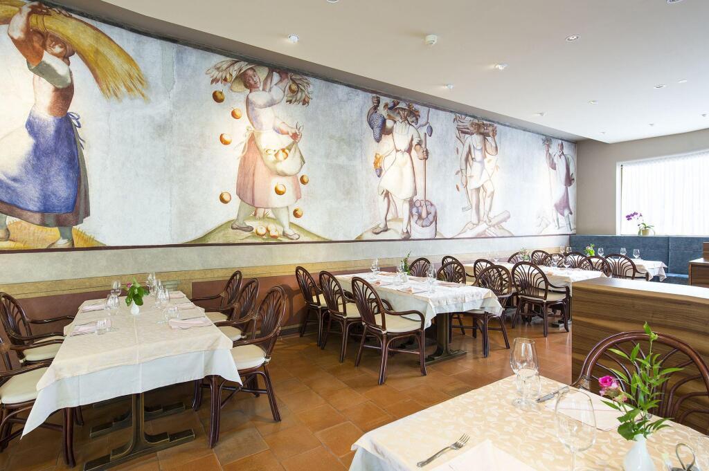 hotel image 12